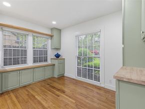 311  Circle Drive , Dallas Texas 75224
