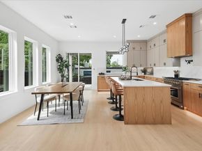 1827  Pollard Street , Dallas Texas 75208