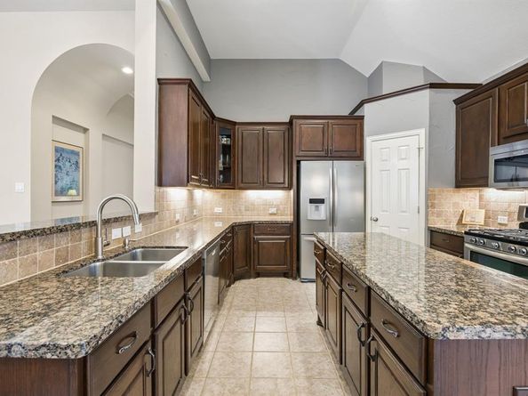 2209  Stonehenge Lane , Lewisville Texas 75056