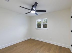 4633  Lynnacre Drive , Dallas Texas 75211