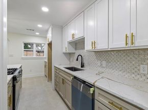 4633  Lynnacre Drive , Dallas Texas 75211