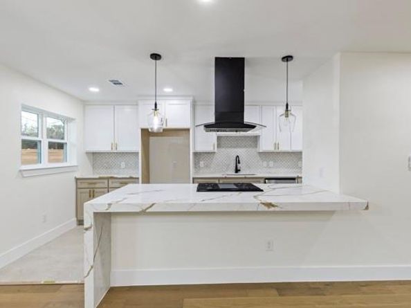 4633  Lynnacre Drive , Dallas Texas 75211