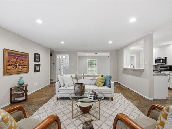 4360  Whitfield Avenue , Fort Worth Texas 76109