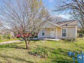 691  Meadow Park Drive , White Settlement Texas 76108