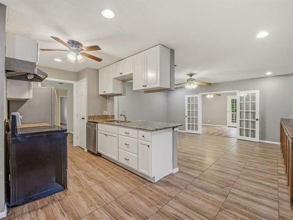 1602  Marie Terrace , Arlington Texas 76010