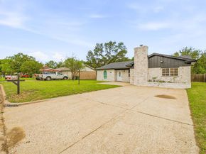 1602  Marie Terrace , Arlington Texas 76010