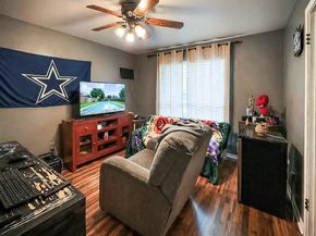 4905  Willowhaven Circle , Garland Texas 75043