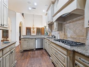 96  Casa Lane  210, Colleyville Texas 76034