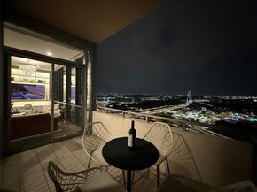 2200  Victory Avenue  2306, Dallas Texas 75219