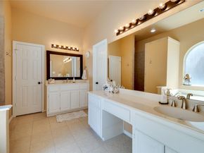 1405  Kingsbrook Circle , McKinney Texas 75072