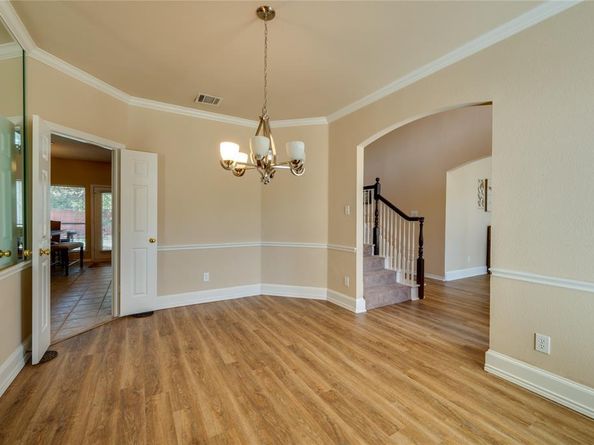 1405  Kingsbrook Circle , McKinney Texas 75072