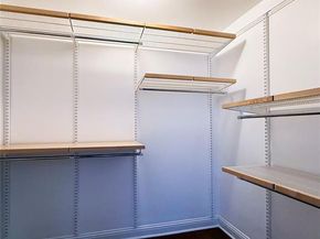 7450  Holly Hill Drive  103, Dallas Texas 75231