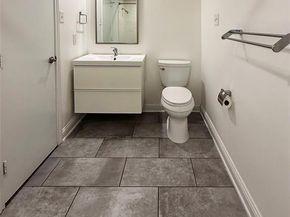 7450  Holly Hill Drive  103, Dallas Texas 75231