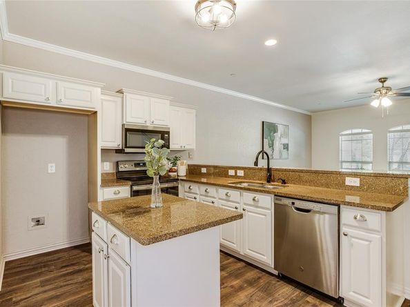 575 S Virginia Hills Drive  3004, McKinney Texas 75072