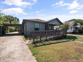 1038 E Maddox Avenue , Fort Worth Texas 76104