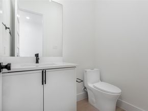 623  Parkview Avenue , Dallas Texas 75223