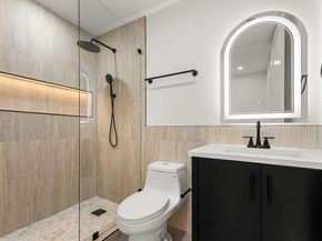 1825  Pollard Street , Dallas Texas 75208