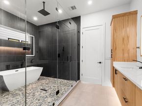 1825  Pollard Street , Dallas Texas 75208