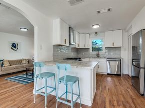 927 S Franklin Street , Dallas Texas 75211