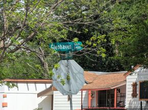 3402  Glenhaven Boulevard , Dallas Texas 75211