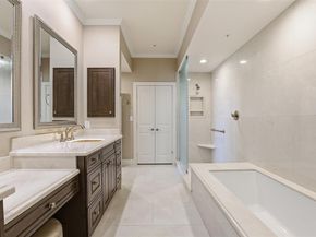 411 W 7th Street  1005, Fort Worth Texas 76102