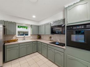 514  Huntingdon Court , Irving Texas 75061