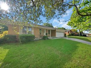 3458  Cimmaron Trail , Fort Worth Texas 76116
