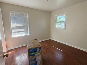 5013  Merida Avenue , Fort Worth Texas 76115