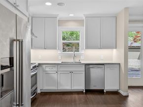 4009  Prescott Avenue , Dallas Texas 75219