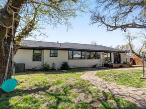 2321  Hartline Drive , Dallas Texas 75228
