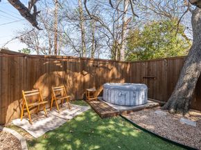 2321  Hartline Drive , Dallas Texas 75228