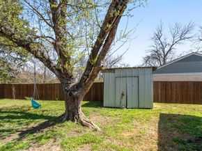 2321  Hartline Drive , Dallas Texas 75228