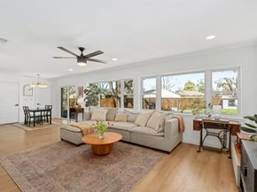2321  Hartline Drive , Dallas Texas 75228