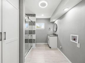 1636 W Red Bird Lane , Dallas Texas 75232