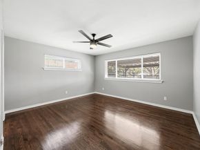 1636 W Red Bird Lane , Dallas Texas 75232