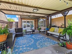 2113  Lavaca Trail , Carrollton Texas 75010