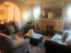 818  Winters Street , Dallas Texas 75216