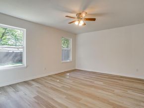 3955  Alamo Avenue , Fort Worth Texas 76107