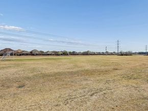 3156  Guadaloupe  , Grand Prairie Texas 75054