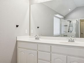 3156  Guadaloupe  , Grand Prairie Texas 75054