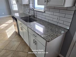 3605  Wren Avenue , Fort Worth Texas 76133