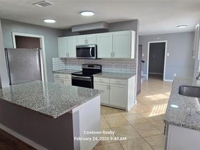 3605  Wren Avenue , Fort Worth Texas 76133