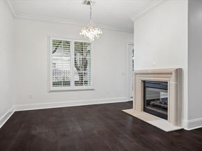 8511  Edgemere Road  102, Dallas Texas 75225