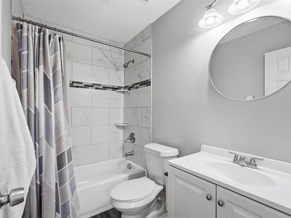 2637  Pine Street , Dallas Texas 75215