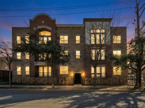 1025 W 10th Street  2105, Fort Worth Texas 76102