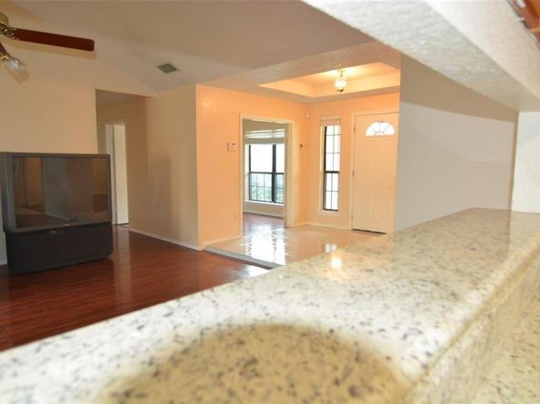 210 W Apollo Road , Garland Texas 75040