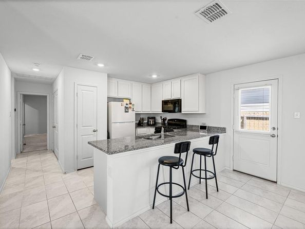 2824  Slatewood Drive , Fort Worth Texas 76179