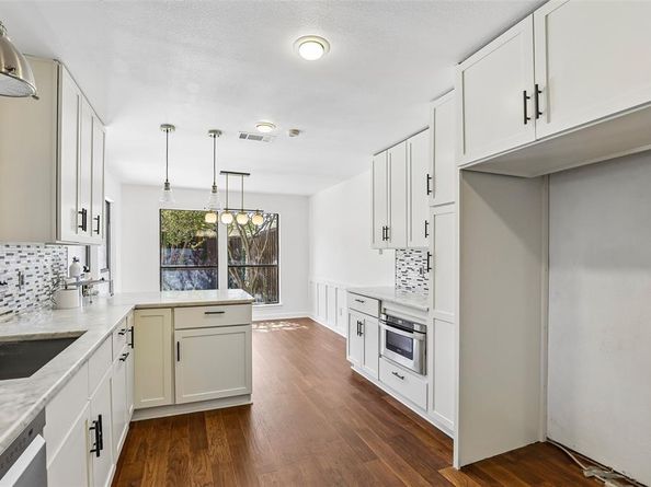 6234  La Cosa Drive , Dallas Texas 75248