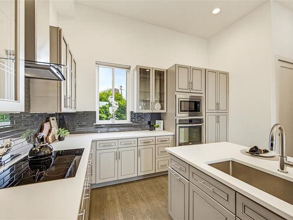 3816  Roseland Avenue  C300, Dallas Texas 75204