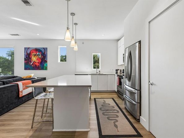 4107  Bowser Avenue  102, Dallas Texas 75219